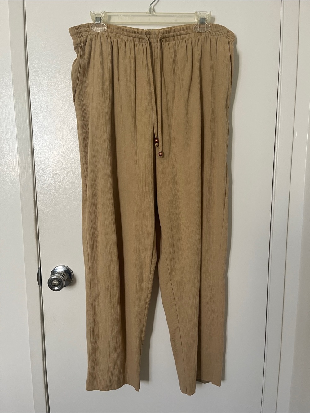 Alfred Dunner tan, elastic waist w drawstring, pull-on pants